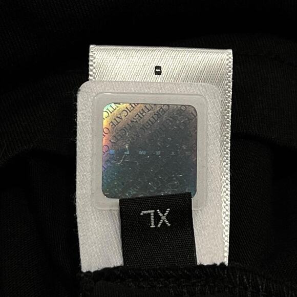 ★ STAMPD Spell Out Strike Logo Minimalist Black T-Shirt ★ - Picture 5 of 8